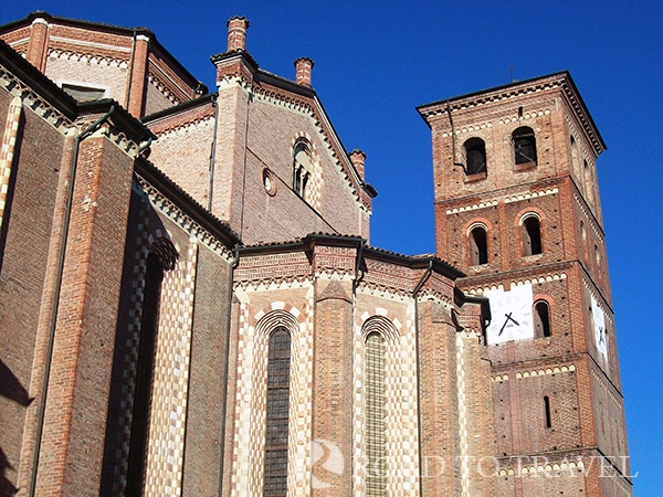 Cathedral - Asti The Cathedral of Santa Maria Assunta in Asti is the most important church in gotic style of Piedmont.
