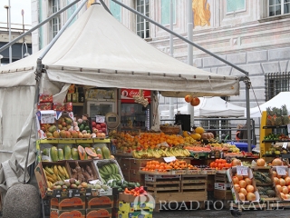 <h2>Typical store in Genoa</h2> Typical store in Genoa Arcade in the historical city centre.