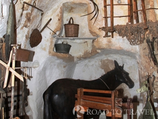 &lt;h2&gt;Casa Grotta di Vico Solitario &lt;/h2&gt; Casa Grotta di Vico Solitario Casa Grotta the corner where the farm animals were penned in by a short wall. Animals were<br/> taken indoors to prevent theft as well as to provide some needed heat. The animal manure were <br/>gathered into a heap that produced heat as it decomposed. This lifestyle resulted in widespread <br/>disease and a very high infant mortality rate.