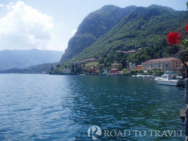 Ferry Cruise on Lake Como Lake Como Tour by ferry.